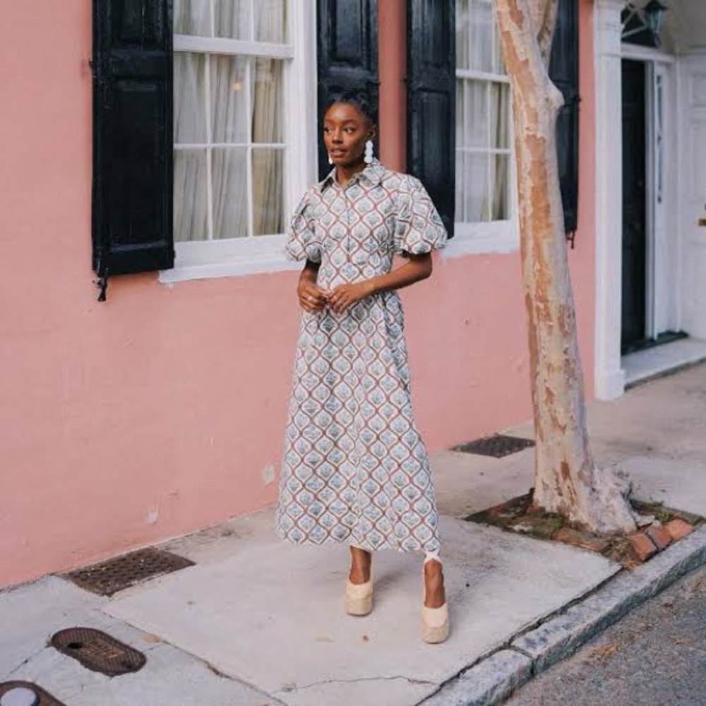 Tuckernuck Delaney dress in Porcelain Bouquet, size small